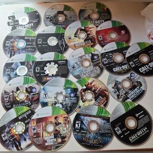 Xbox 360 Video Games Disc And Case Lot Of 20 UNTESTED